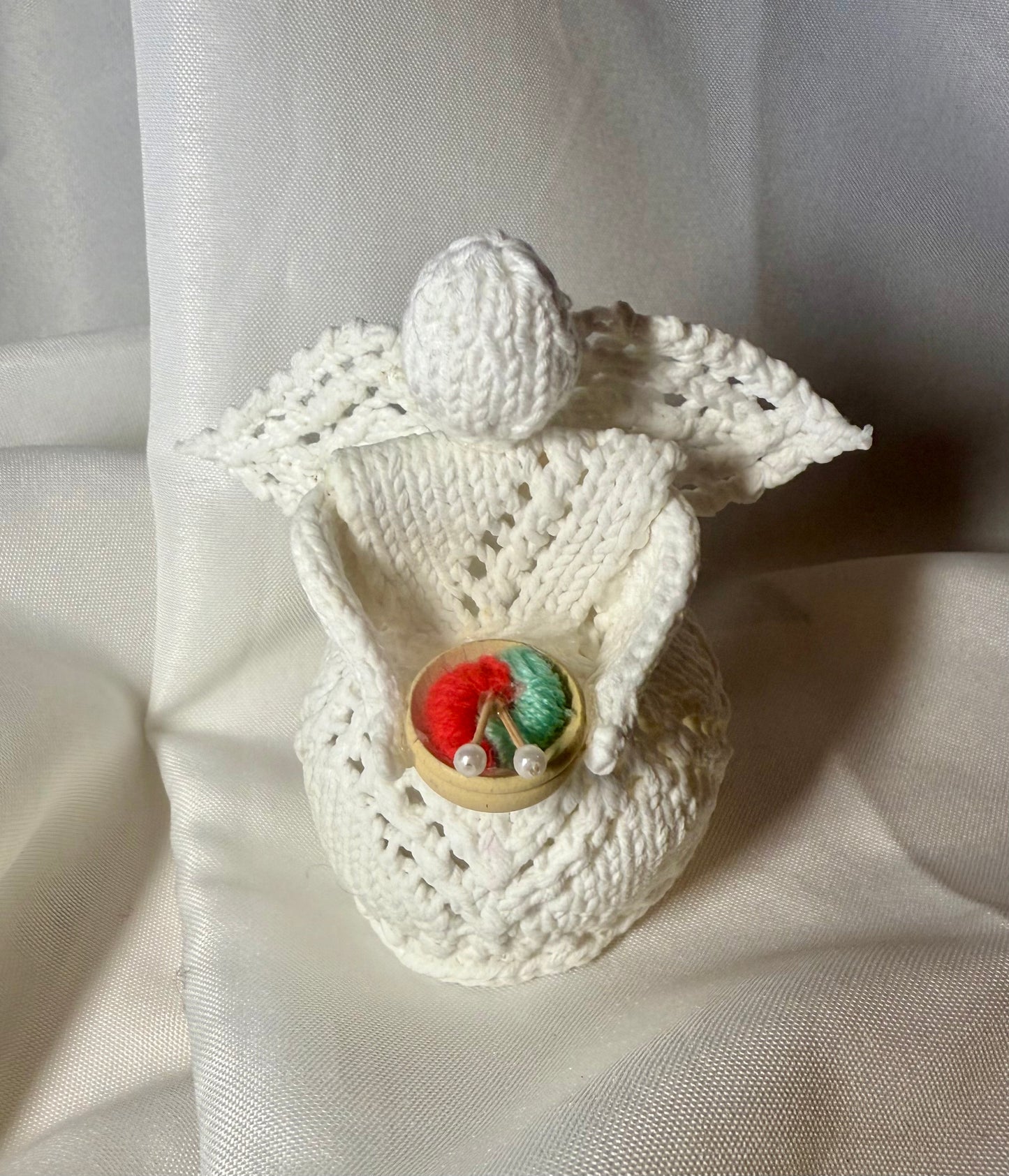 Knitted Angel with tea light